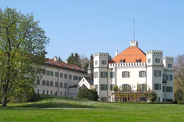 Schloss Possenhofen